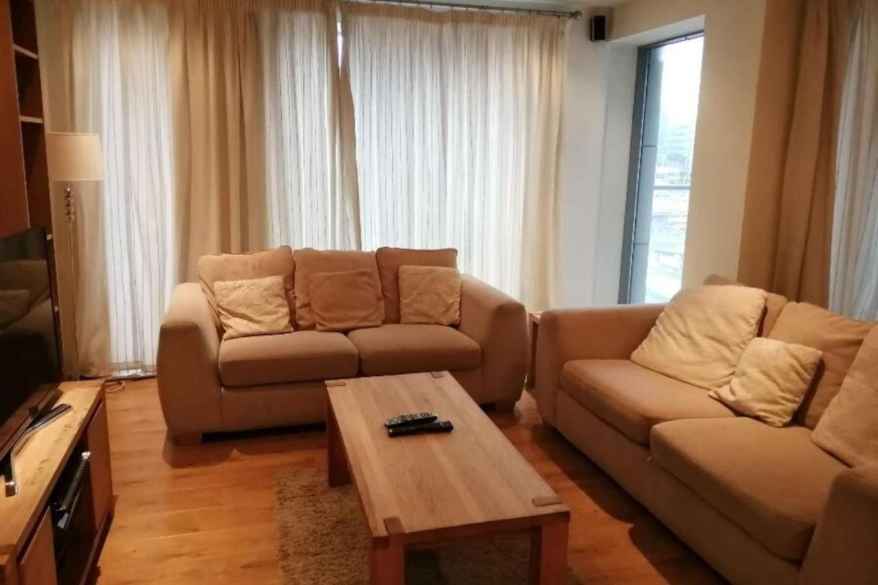 Central 2 Bedroom Apartment In Dublín Exterior foto